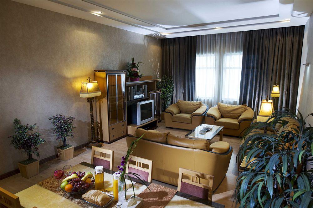Excelsior Luxury Apartments Manama Eksteriør billede