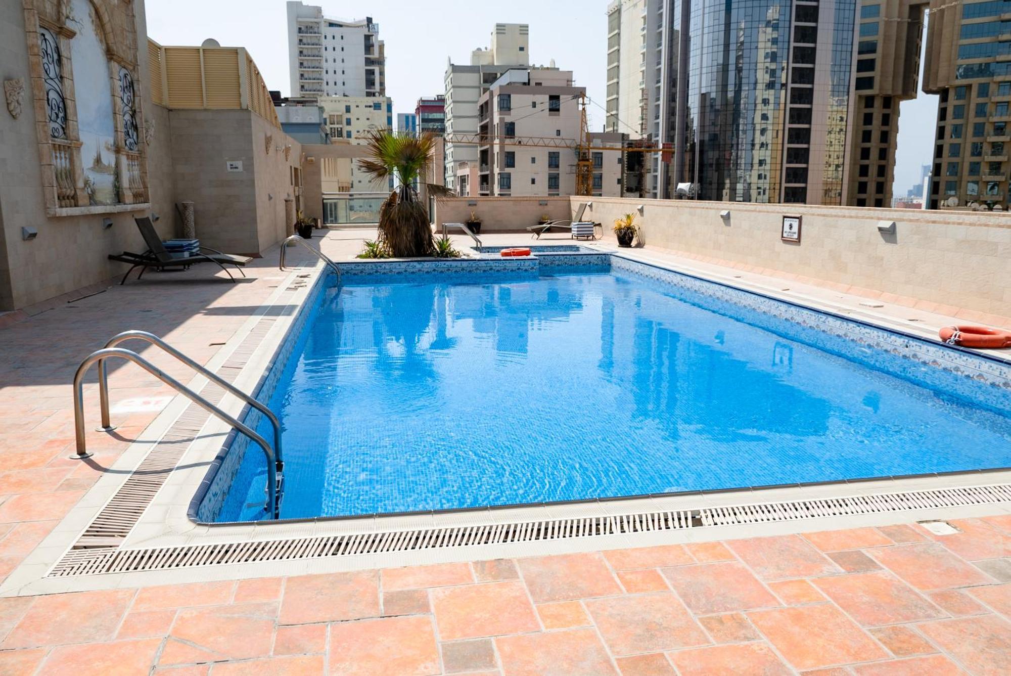 Excelsior Luxury Apartments Manama Eksteriør billede