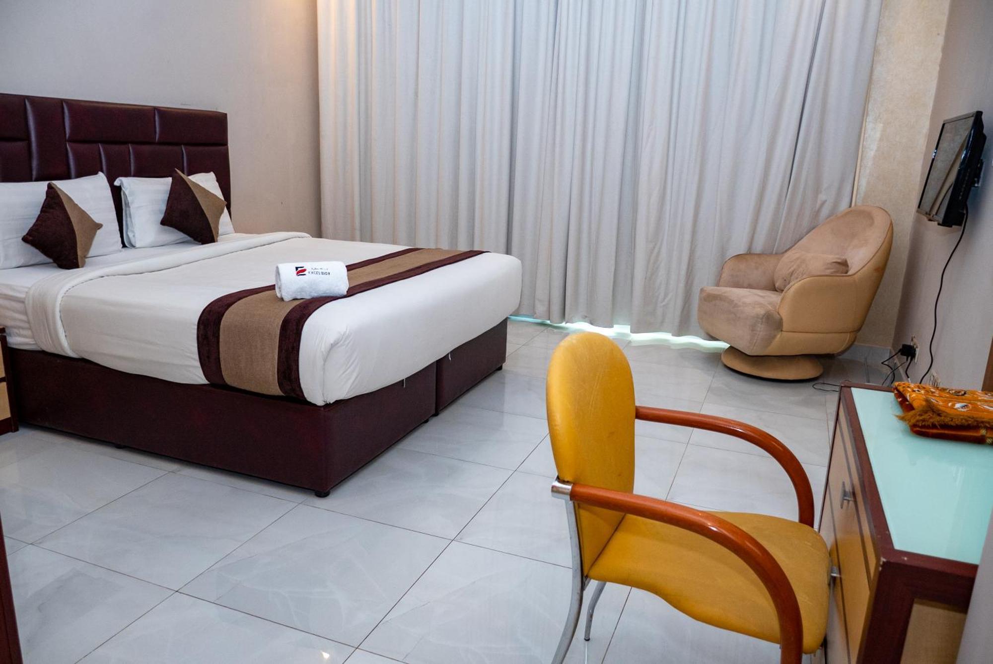 Excelsior Luxury Apartments Manama Eksteriør billede