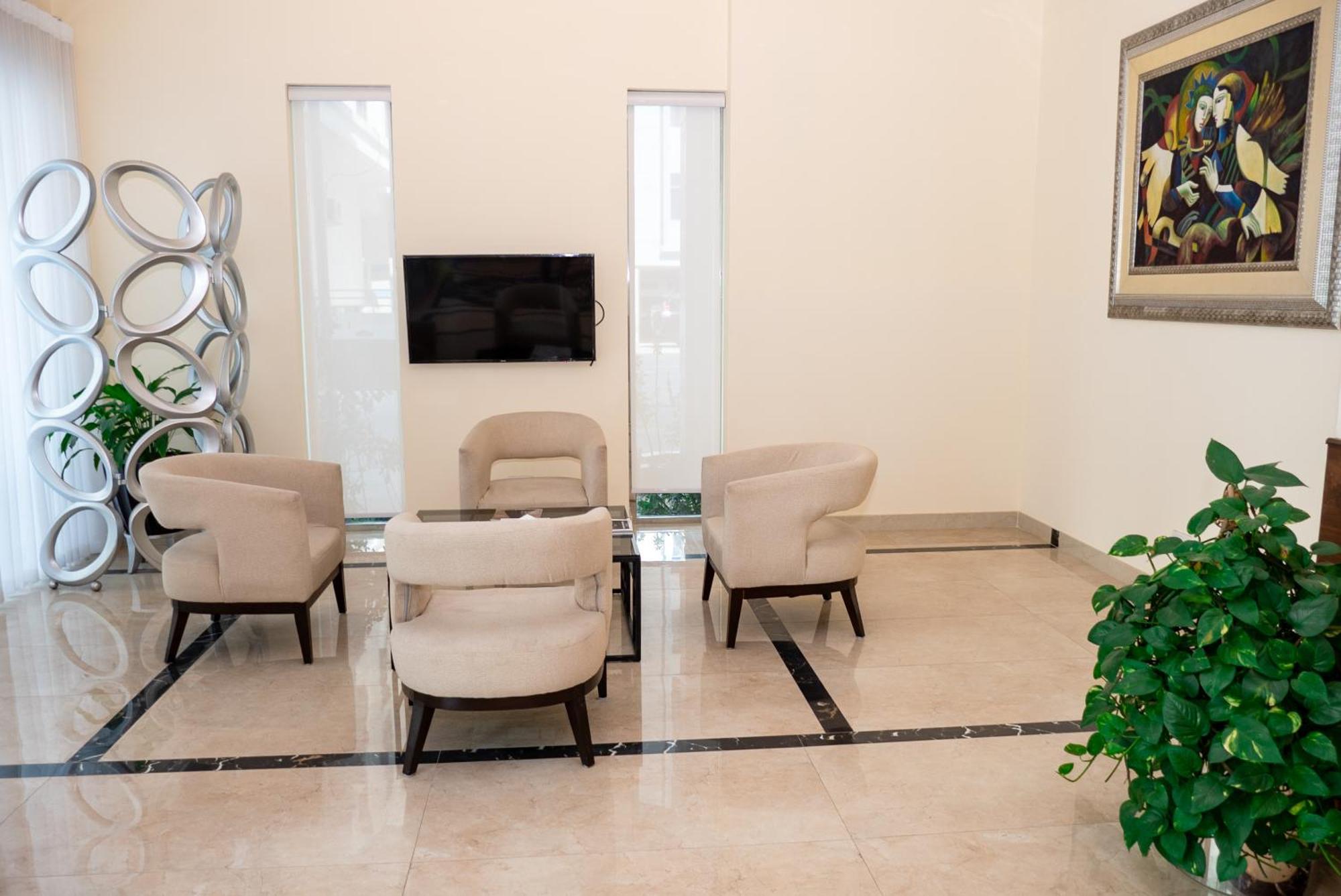 Excelsior Luxury Apartments Manama Eksteriør billede
