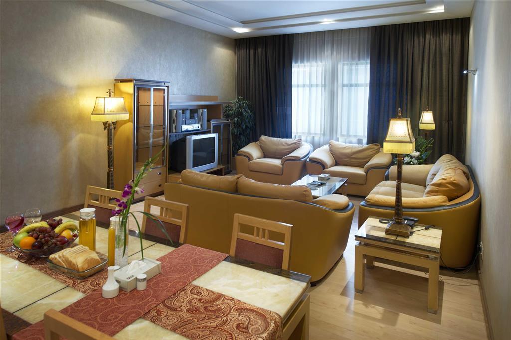 Excelsior Luxury Apartments Manama Værelse billede